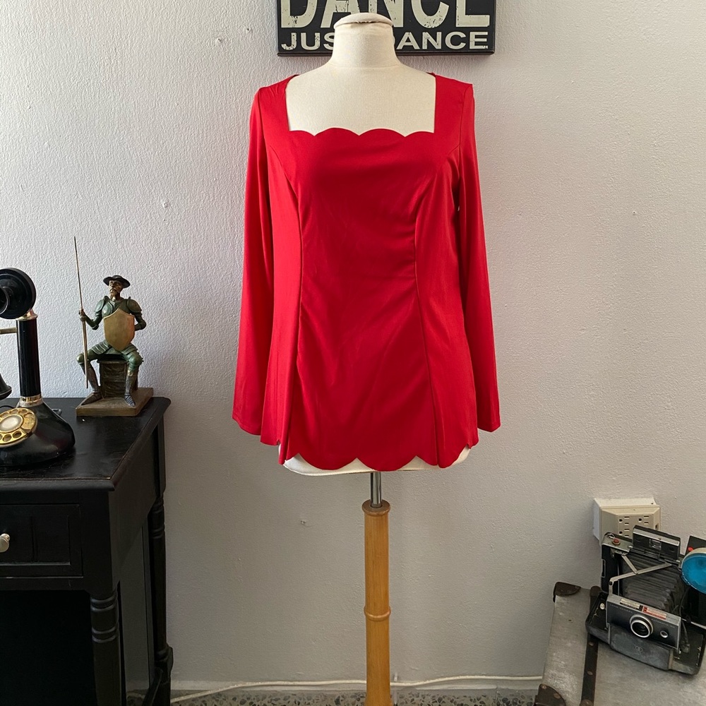 Bi @ Fang red Blouse